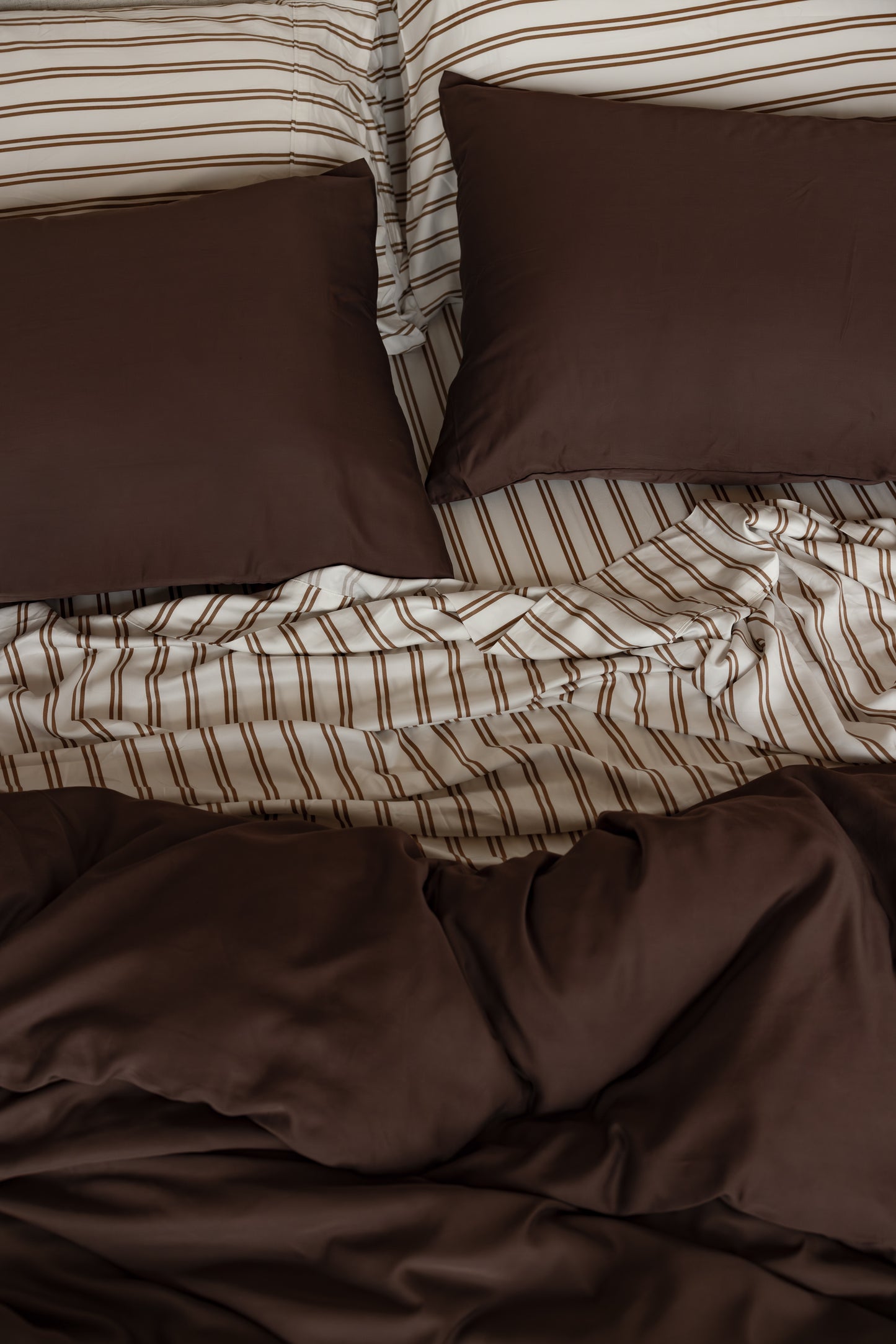 PRE-ORDER - Caramel & White Stripe Sheet Set