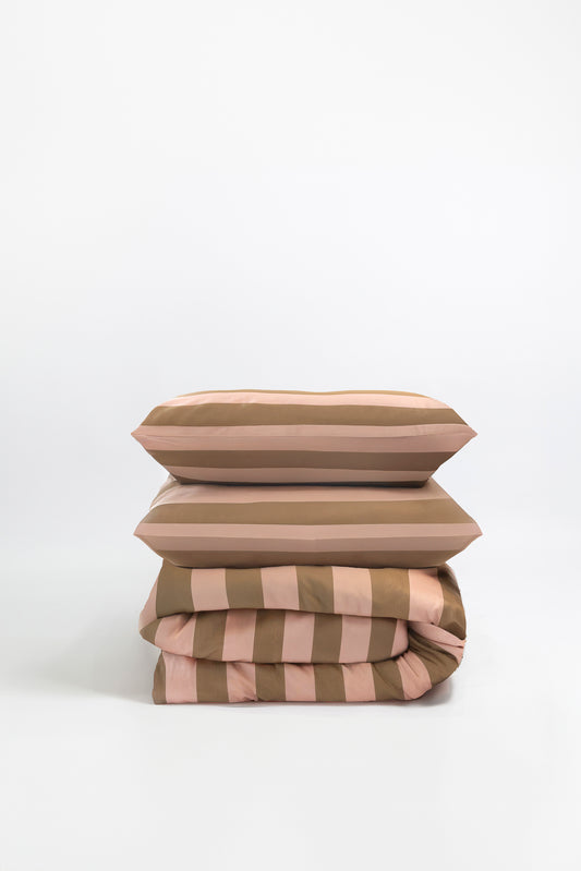 Strawberry & Caramel Duvet Cover